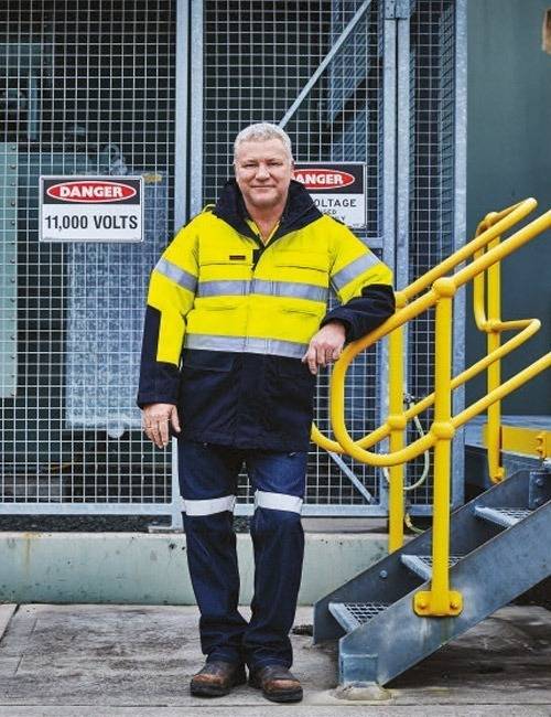 bisley-work-jackets-hi-visibility